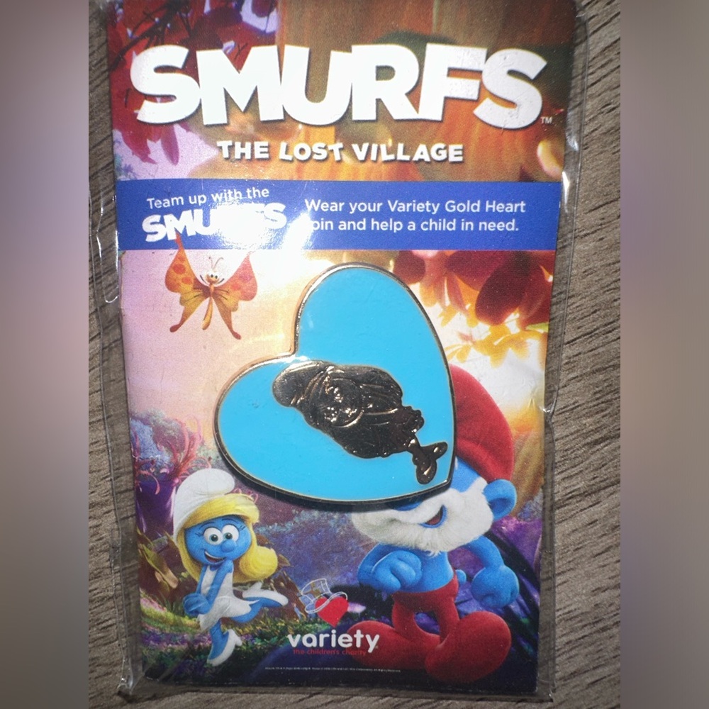 2016 Smurfs The Lost Village Blue Heart Smurfette Enamel Pin